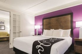 La Quinta Inn & Suites by Wyndham Alexandria Airport