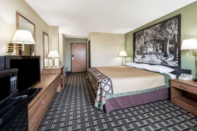 Super 8 by Wyndham Greenville Hotel a 