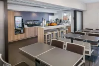 Permian Studio Apartments - Wifi