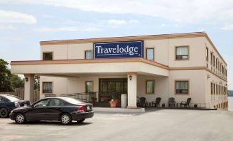 Travelodge by Wyndham Trenton