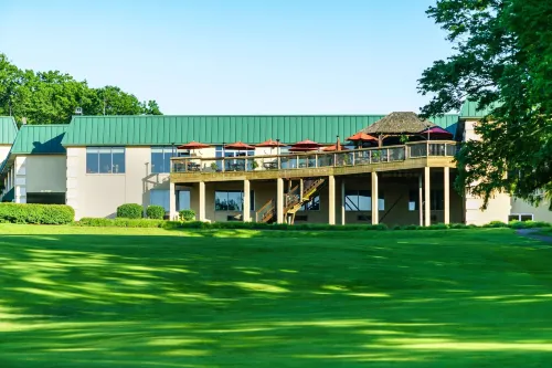 Lakeview Golf Resort, Trademark Collection by Wyndham Hotels in Cheat Lake