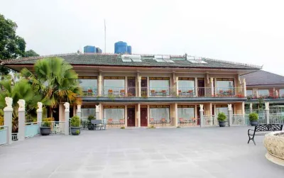 Seruni Hotel Gunung Pangrango Hotels in 