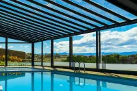 Design Suites Calafate - Pools