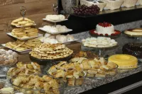 Sky Ville Hotel Gramado - sarapan