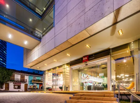 Ibis Bogota Museo Отели рядом с достопримечательностью «Университет Насьональ де Колумбия»
