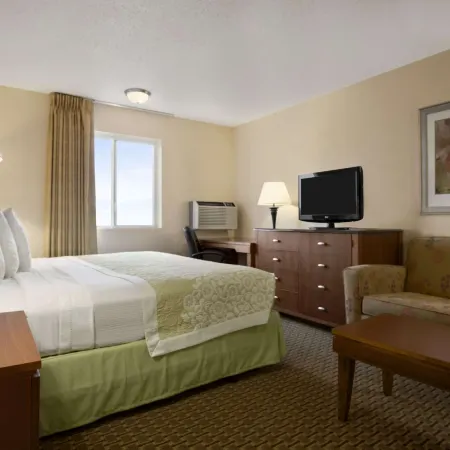 Days Inn & Suites by Wyndham Gunnison