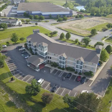 Clarion Pointe Indianapolis Airport