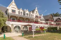 Résidence Pierre & Vacances Premium le Domaine de Cramphore Hotels in Le Croisic