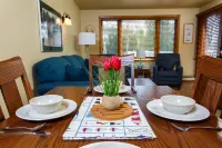 Waterbury Inn Hotels in Ephraim