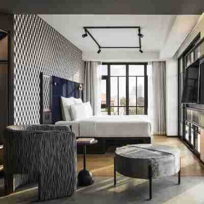 TRIBE Phnom Penh Post Office Square Rooms