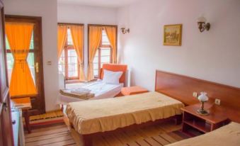 Alexandrov's Houses - Housity