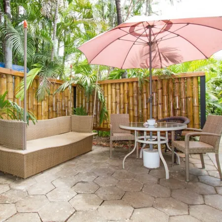 Tamarindo Village Hotel