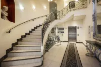 Quest Savoy Hotels in Хобарт