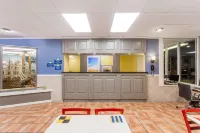 Days Inn by Wyndham Melbourne Hotels in June Park