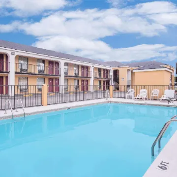 Super 8 by Wyndham Eufaula