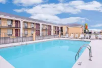 Super 8 by Wyndham Eufaula Hotels in Eufaula