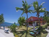 Las Flores Beachside Hotel Hotels in Carmen