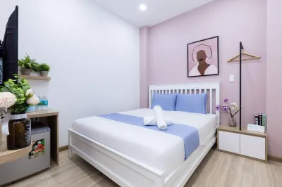 Cozrum Homes - Charming Corner Hotel a Ho Chi Minh