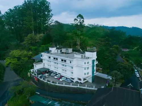 Issacs Residency Hotels in Munnar