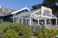 @ Marbella Lane - Seaside Retreat | Laundry + P Hotels in El Granada