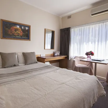 Redhill Cooma Motor Inn
