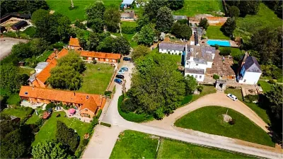 Beachborough Park Hotels in Hythe