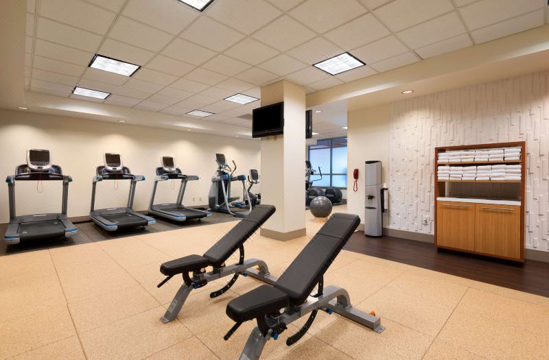 Embassy Suites by Hilton Norman Hotel & Conference Center photo 3
