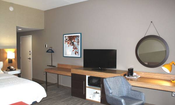 Hampton Inn Forsyth