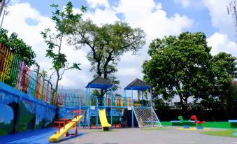 Danau Dariza Resort Hotel - Cipanas Garut