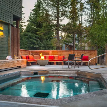 Buffalo Mountain Lodge