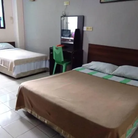 Green Mountain Lodging House Отели рядом с достопримечательностью «Исламский музей»