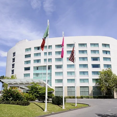 Crowne Plaza VILLAHERMOSA by IHG