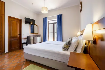Residencial Mares Hotels in Santa Luzia