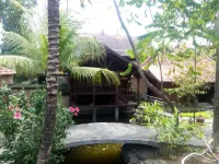 Rumah Budaya Tembi Hotel a Sewon