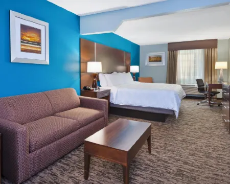 Holiday Inn Express & Suites CARMEL NORTH - WESTFIELD by IHG Hotels in Carmel