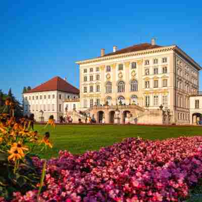 Feldmochinger Hof Hotel Exterior