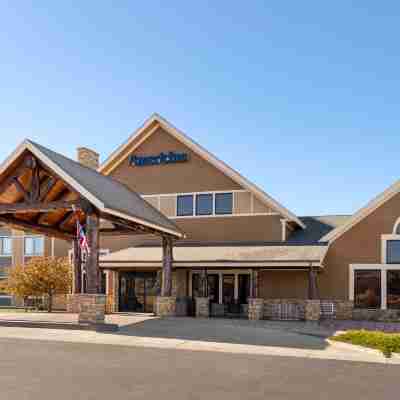 AmericInn by Wyndham Laramie Near University of Wyoming Hotel Exterior