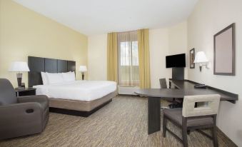 Candlewood Suites Wichita East