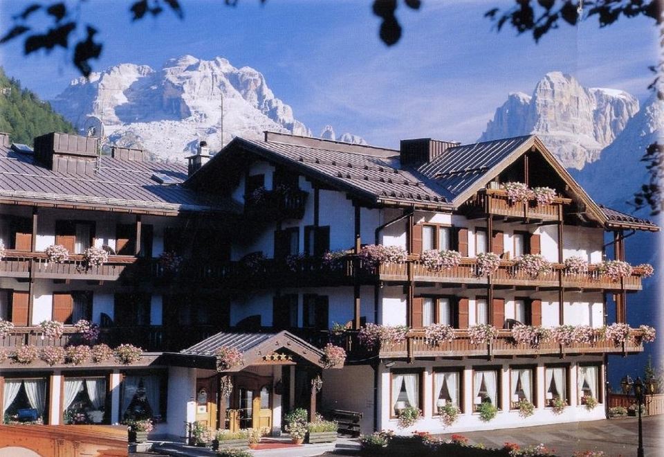 Hotel Lorenzetti - Housity