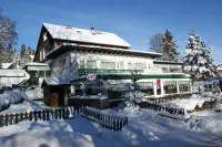 Hotel Und Cafe Panorama - Vuoristonäköala