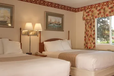 Flagship Inn Hotel di Boothbay Harbor