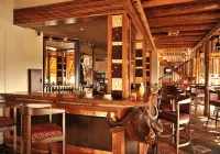 Victoria Falls Safari Lodge - Barer