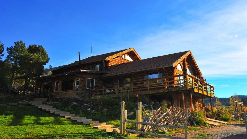 Boulder Mountain Guest Ranch