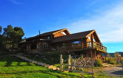 Boulder Mountain Guest Ranch Отели в г. Боулдер