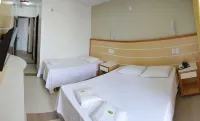 Joalpa Hotel Cabo Frio Hotel berhampiran Forte São Mateus