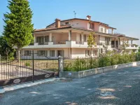 Beachside Apartment in Tavullia