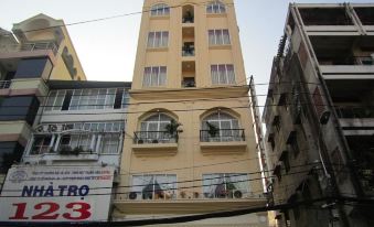 Tan Cuu Long Hotel