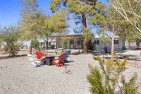 Mystic Views - Pool, Hot Tub, Game Room, Fire Pit & Desert Views 4 Bedroom Home by RedAwning Hotels in Twentynine Palms