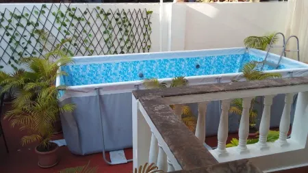 Villa Baywalk Goa - 200 Meters from Morjim Beach Отели в г. Морджим