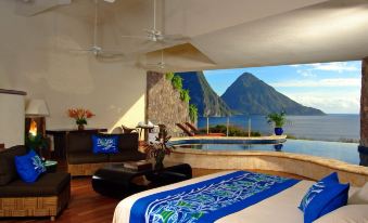 Jade Mountain